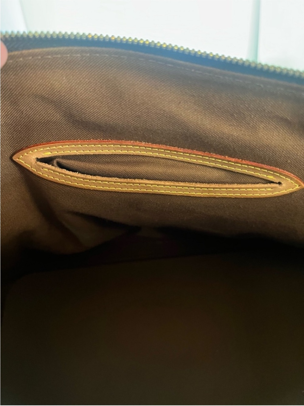 Vintage Louis Vuitton Monogram Alma Satchel - Monogram Canvas - Picture 9 of 10